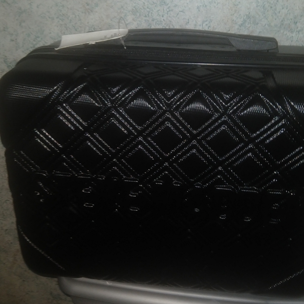 Steve Madden cosmetic travel case